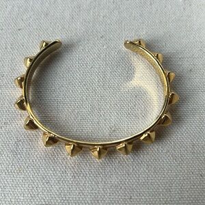 Stella & Dot | Dainty GOLD Pyramid Stud Cuff Bracelet